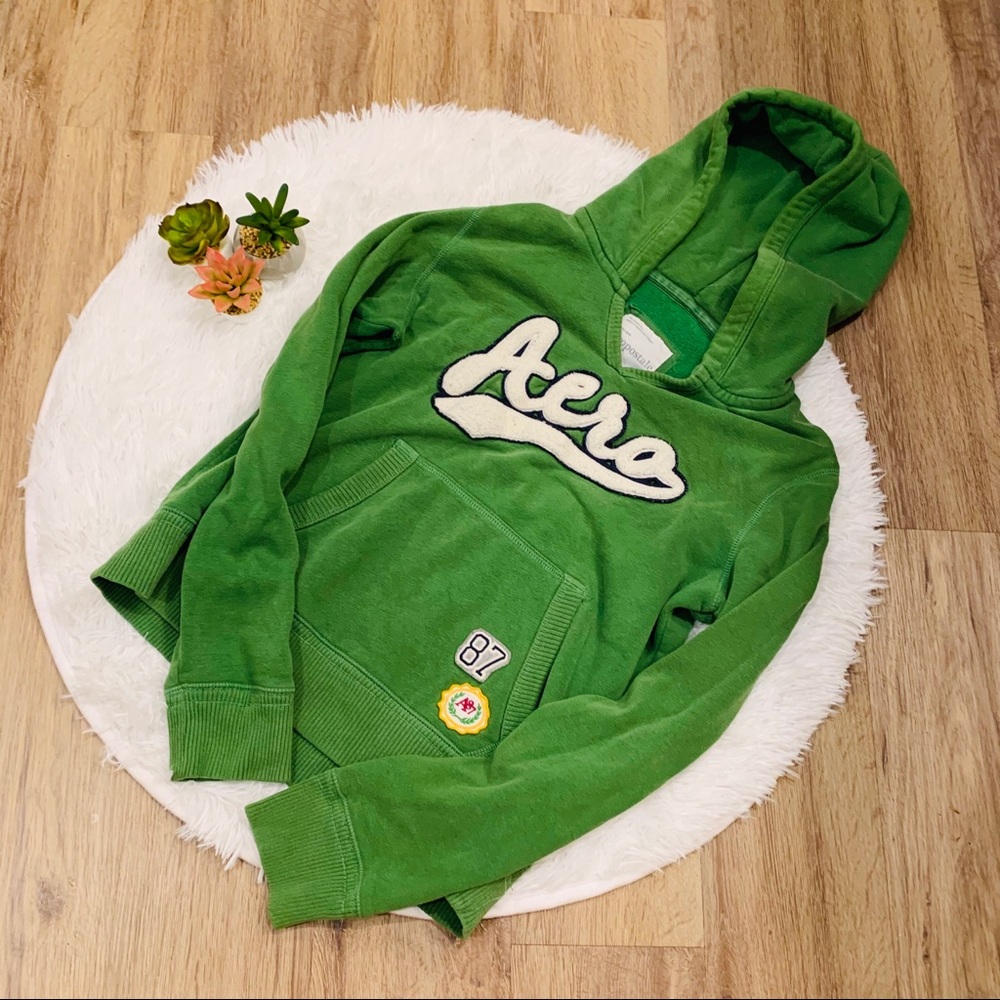 Aeropostale hoodie size large green
